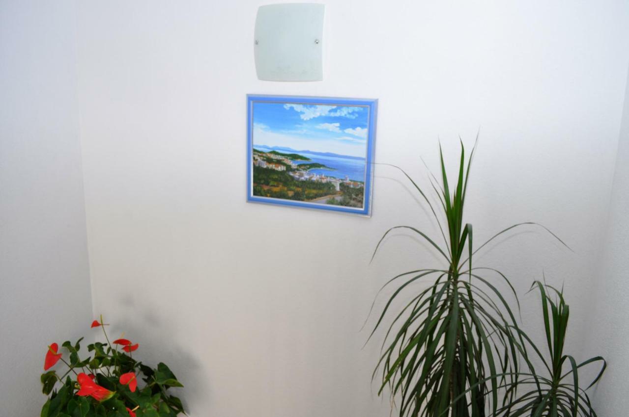 Apartment Ljubica Ljuban Makarska Exterior photo